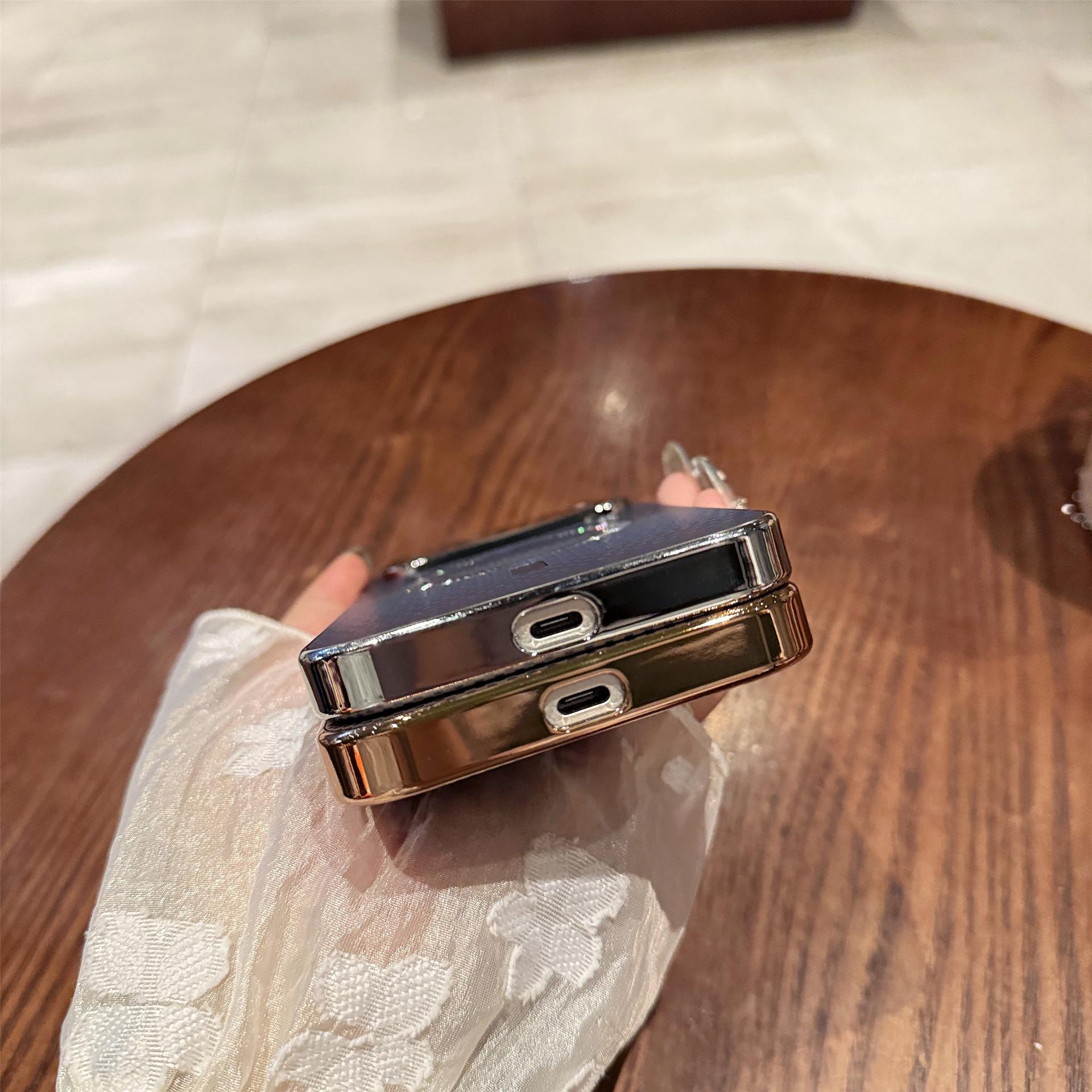 Suitable for iPhone 17 Magnetic Phone Case Rotating Stand iPhone 16 Pro Max Large Window Electroplated Fiber Texture