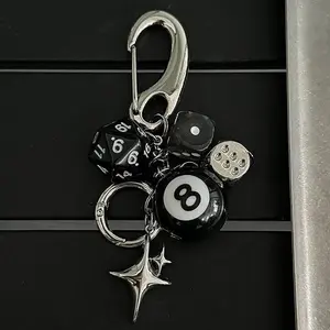 Keyring in the shape of a star, vintage style, made from zinc alloy, waist accessories, parachute cord, belt buckle design, suitable for climbing and bags, belt buckle, belt, pendant.