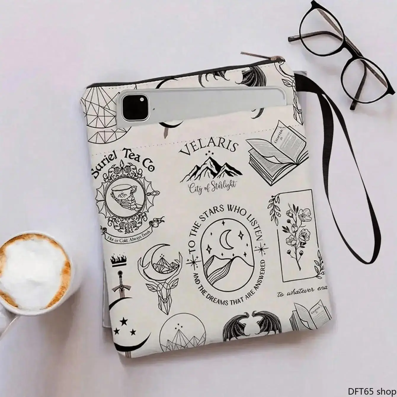 Mountain Book Pattern Waterproof Polyester Book Sleeve, Luggage & Bag Accessory with Built-In Small Pocket, Durable Zippered Closure, Convenient Storage for School, Easy to Clean Washable Fabric, Portable Desk Organizer, Accessory Pocket