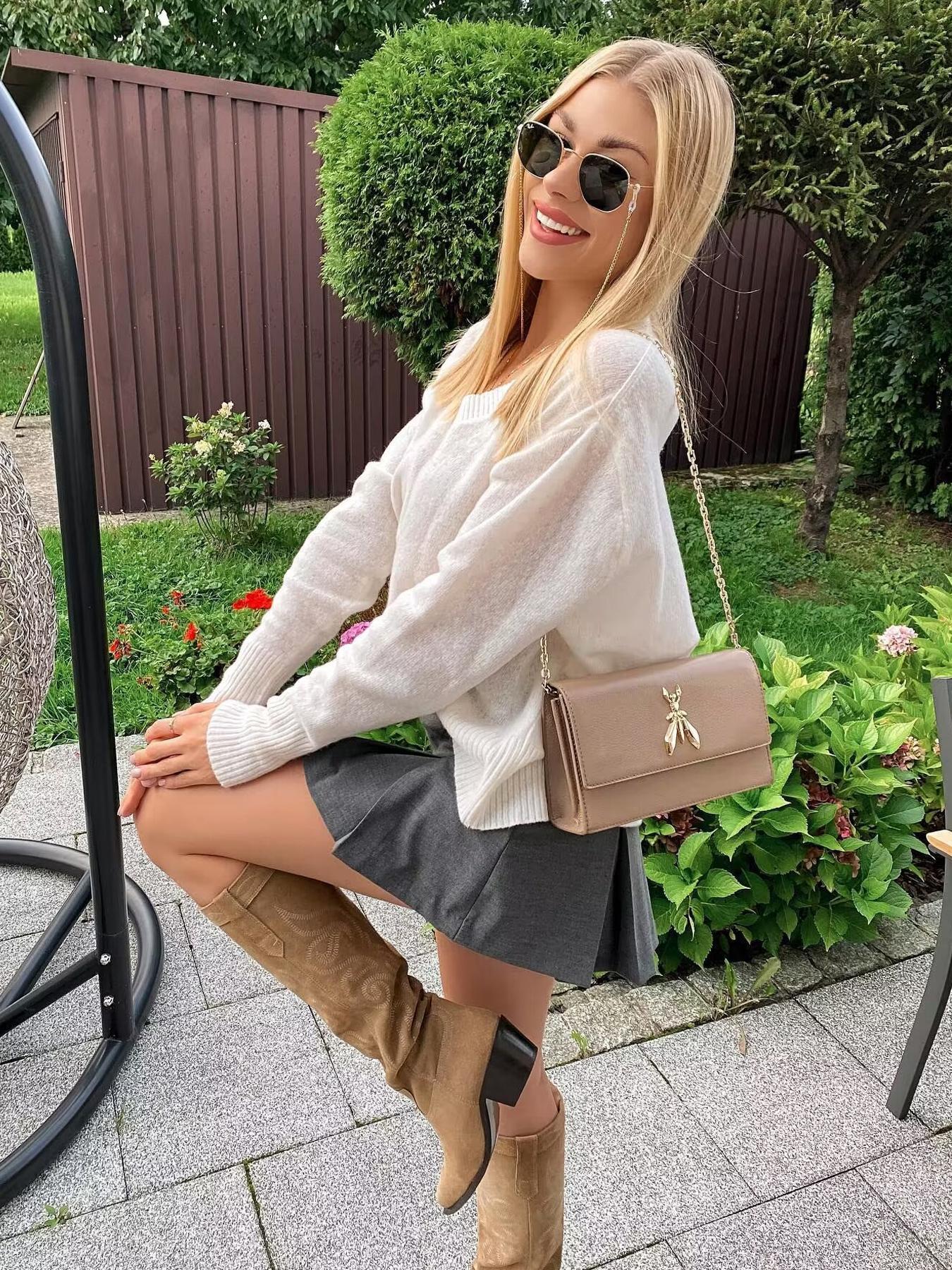 Women's High Waist Solid Woven Preppy Fashion Pleated Skorts, Minimalist Basic Lady Skirt, Fashion Womenswear, Casual Shorts for Daily Outdoor Wear, Women Bottoms for Summer Spring Fall, Shorts for Women