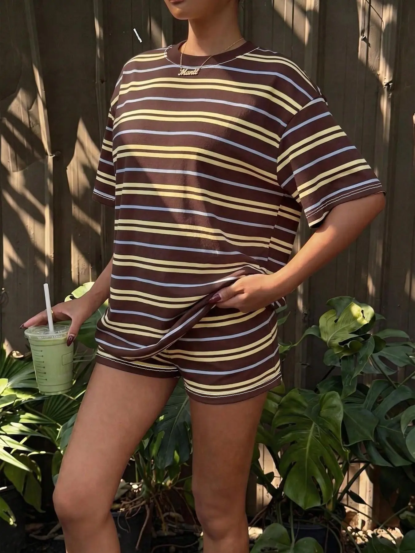 Women's pink irregular striped round neck short sleeved T-shirt and striped shorts casual everyday two-piece set, Matching, soft and breathable same color, suitable for summer