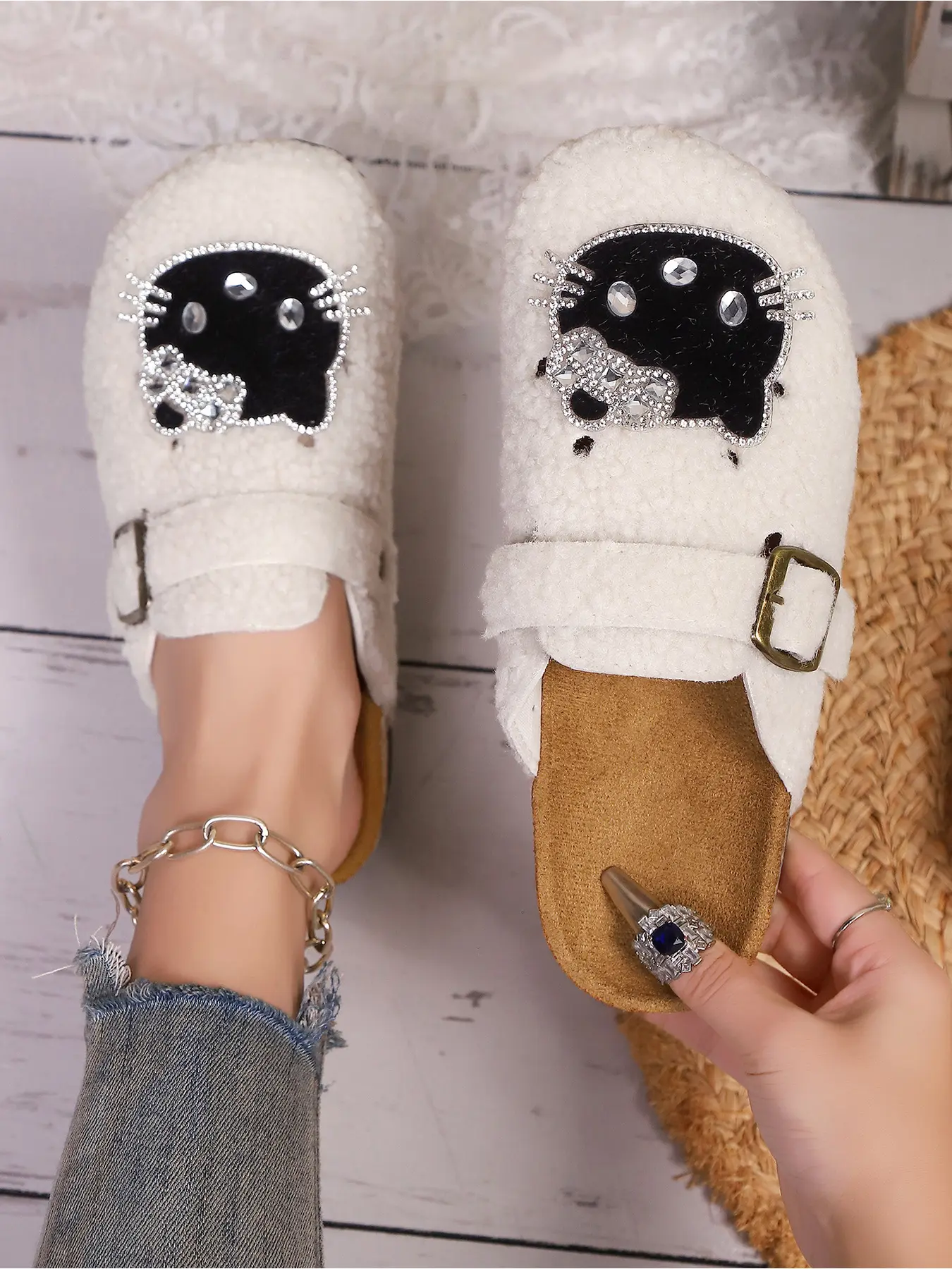 Women Teddy Fleece Clog Mules, Rhinestone Leopard Print Cartoon Cat Decor Backless Mules, Adjustable Buckle Fluffy Warm Slip On Casual Winter Shoes