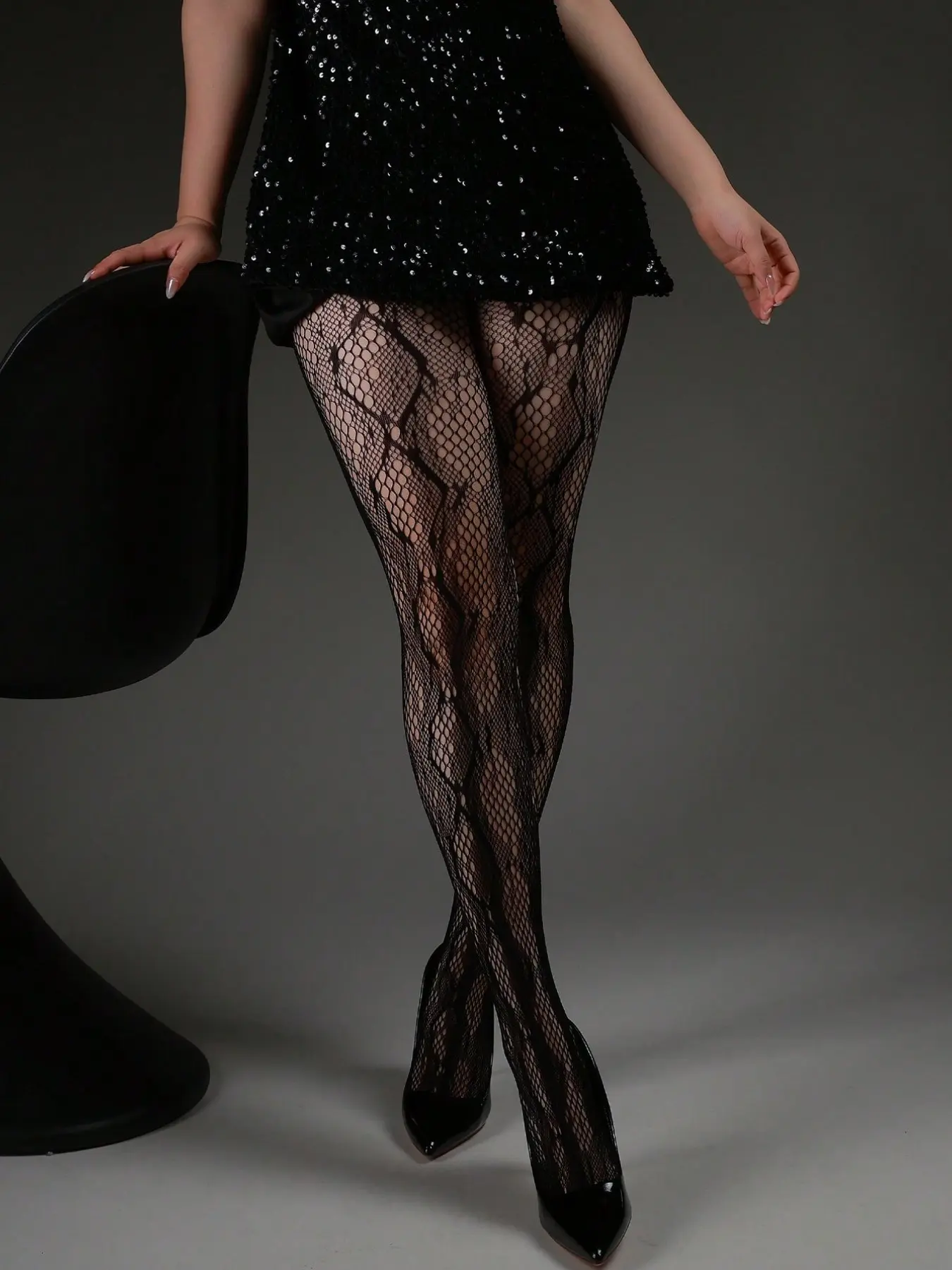 Snake Pattern Rhombus Fishing Net Pantyhose, Unique Design for Fashionable Look, Comfortable & Stylish Footwear Accessory