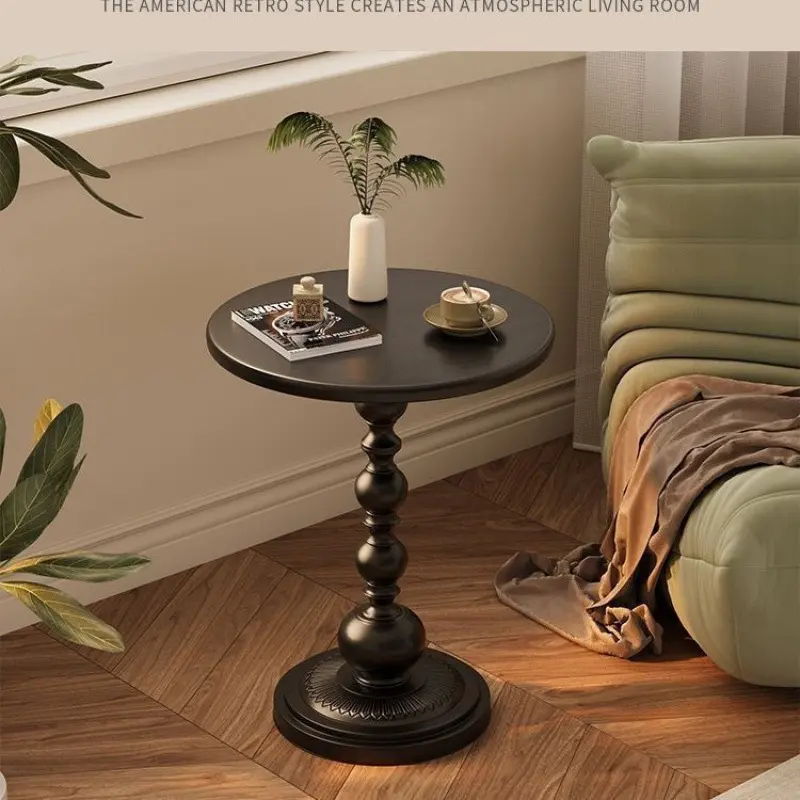 Light luxury sofa side table, living room home use small coffee table, vintage corner table, iron art bedside storage table, balcony small round table