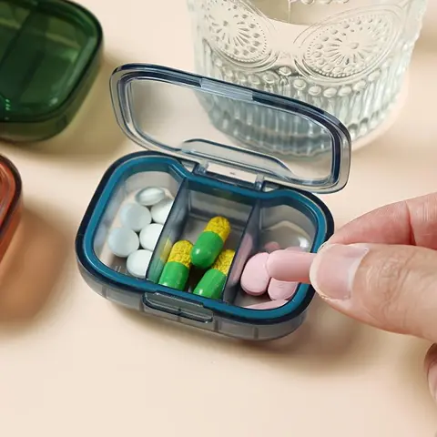 Mini Pill Box 1/2/4 Count, Compact Dust-Proof Weekly Medicine Organizer, Portable Lightweight Design for Travel or Home Use