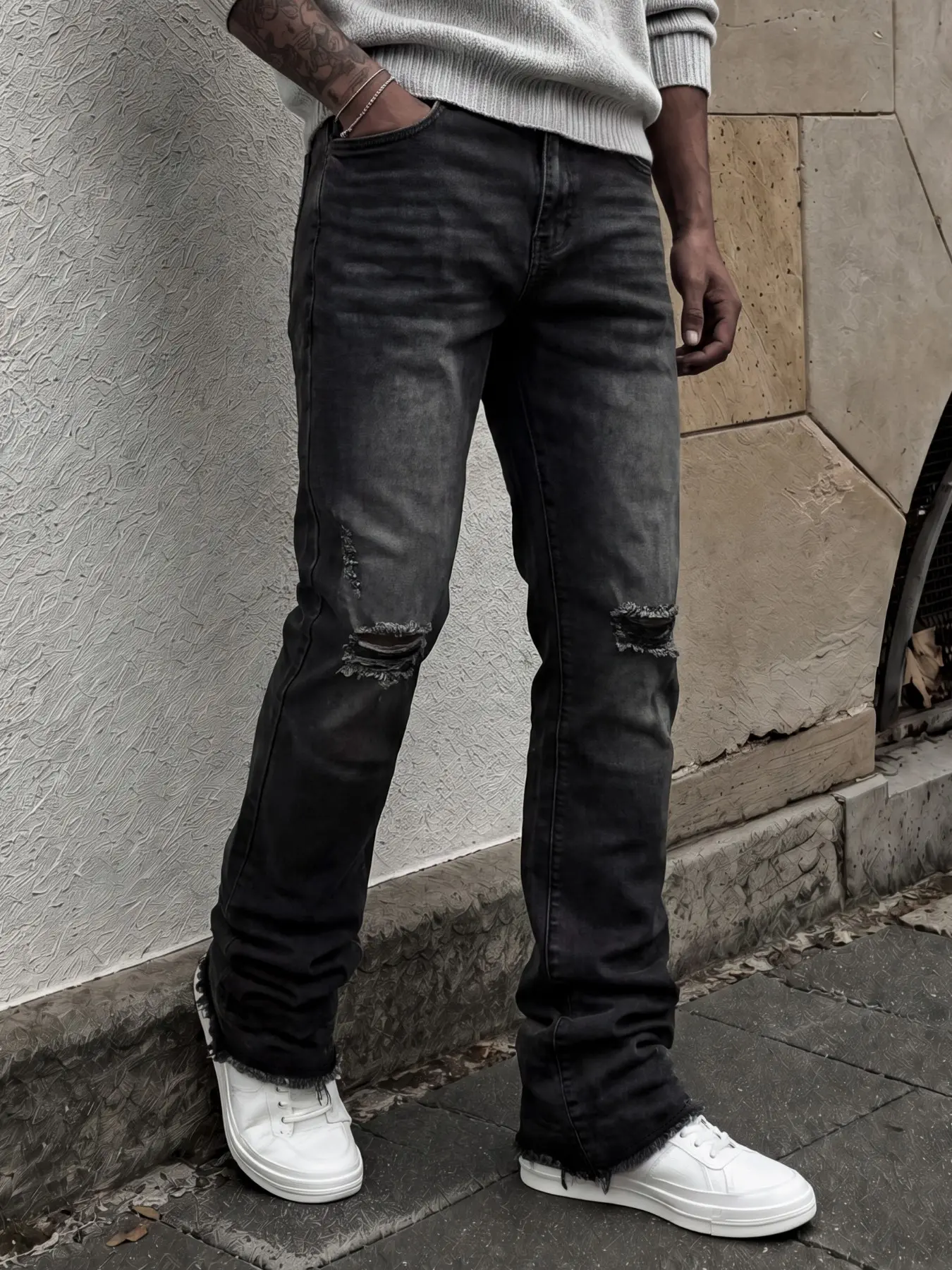 Men’s Stretch Distressed Slight Flare Wide-Leg Washed Casual Jeans Vintage / Y2K Style / Hip-Hop / Skate Streetwear / Slight Flare Pants / Ripped Knees / Distressed / Frayed Hem / Faded Black Gray / Pair with Sneakers / Suitable for All Seasons