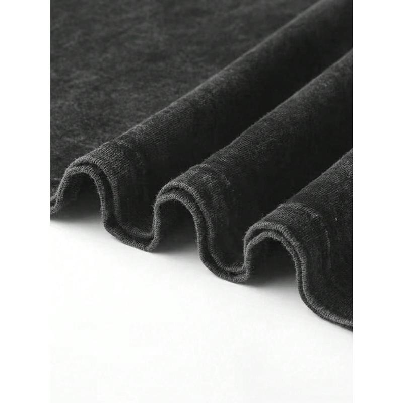 The Walking Dead "Clementine’s Journey Protocol" Oversized Tee – Washed Heavy Cotton, Skull Treehouse Crest Front & Final Choice Requiem Back Graphic, Retro Game Streetwear for Lorecore Fans & Narrative Gamers