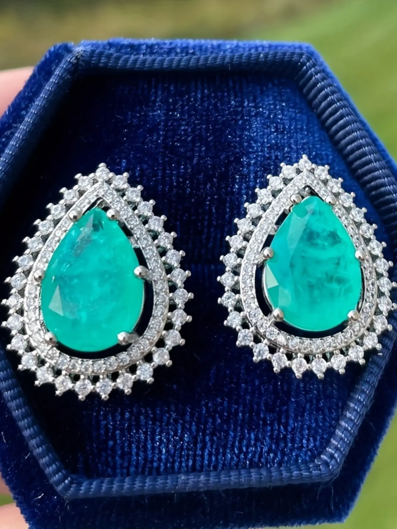 Unique Waterdrop Design Ice Flower Stud Earrings for Women Delicate Jewelry Perfect for Engagement Weddings Party, Daily Wear Anniversary Gift for Her Fashionable Jewelry Accessories