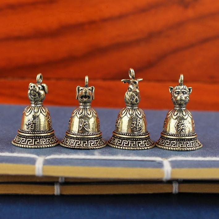 Vintage Brass Chinese Zodiac Bell Keychain, Retro Lucky Bell Pendant for Men & Women, Portable Hanging Charm for Bags & Car Keys Decor