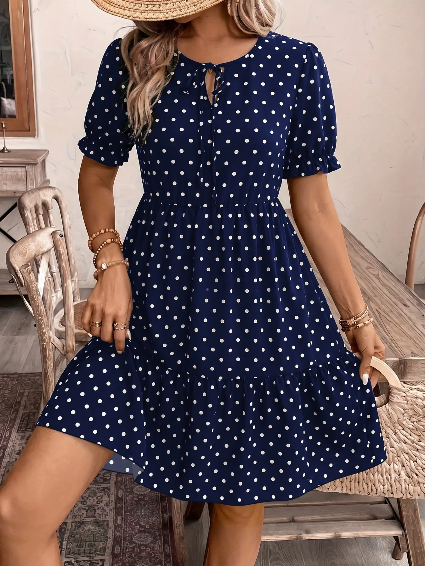 Summer New Women's Bohemian Polka Dot Print Fashion Tie V Neck Elegant Dress, Casual Short Sleeve Ruffle Hem, Vintage Floral V Neck Dress for Vacation, Boho Summer Dresses