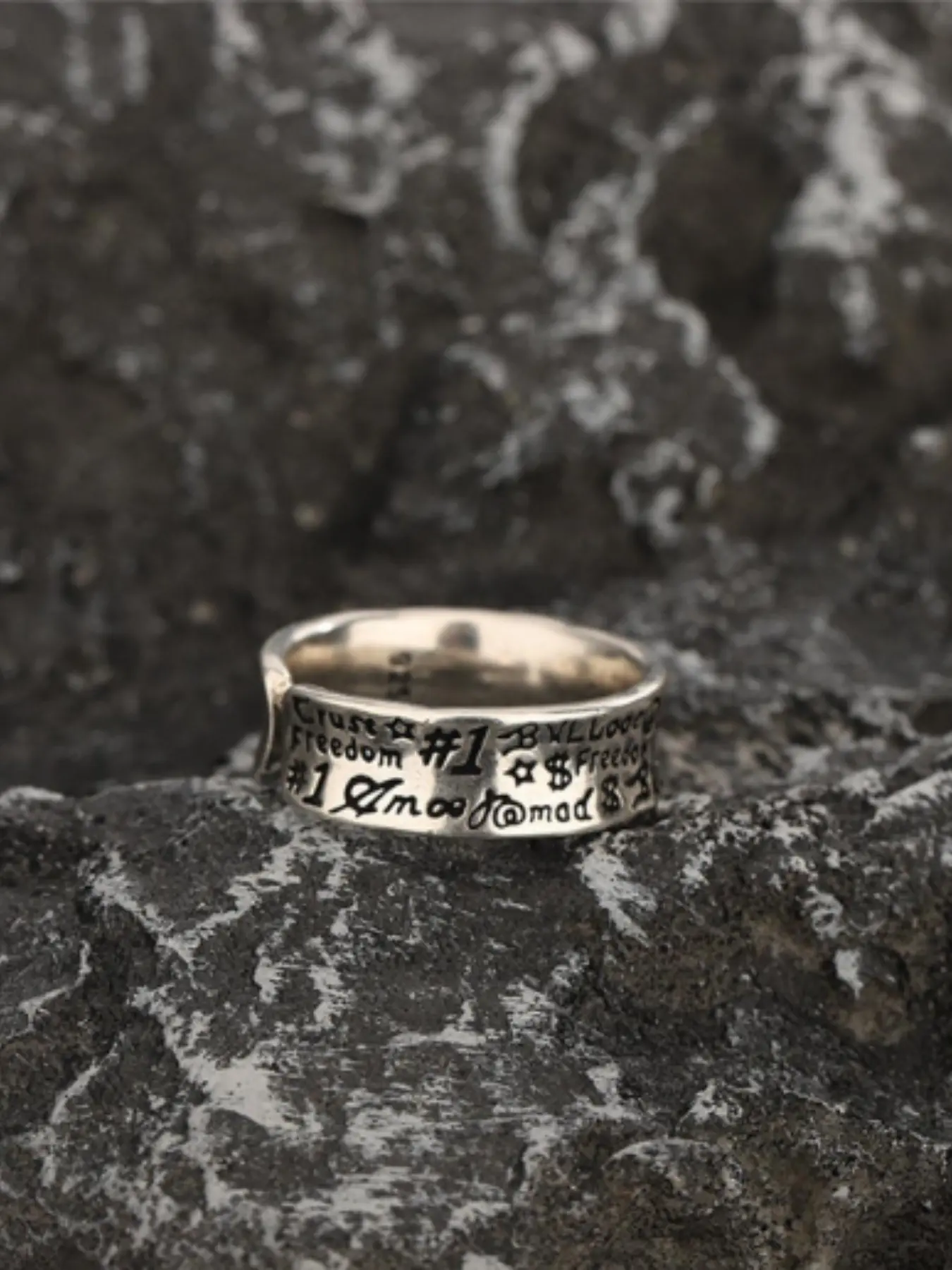 Men Vintage Graffiti Freedom Ring 316L Stainless Steel Adjustable Open Band Ring Wide Punk Street Engraved Statement Jewelry Gift for Guys