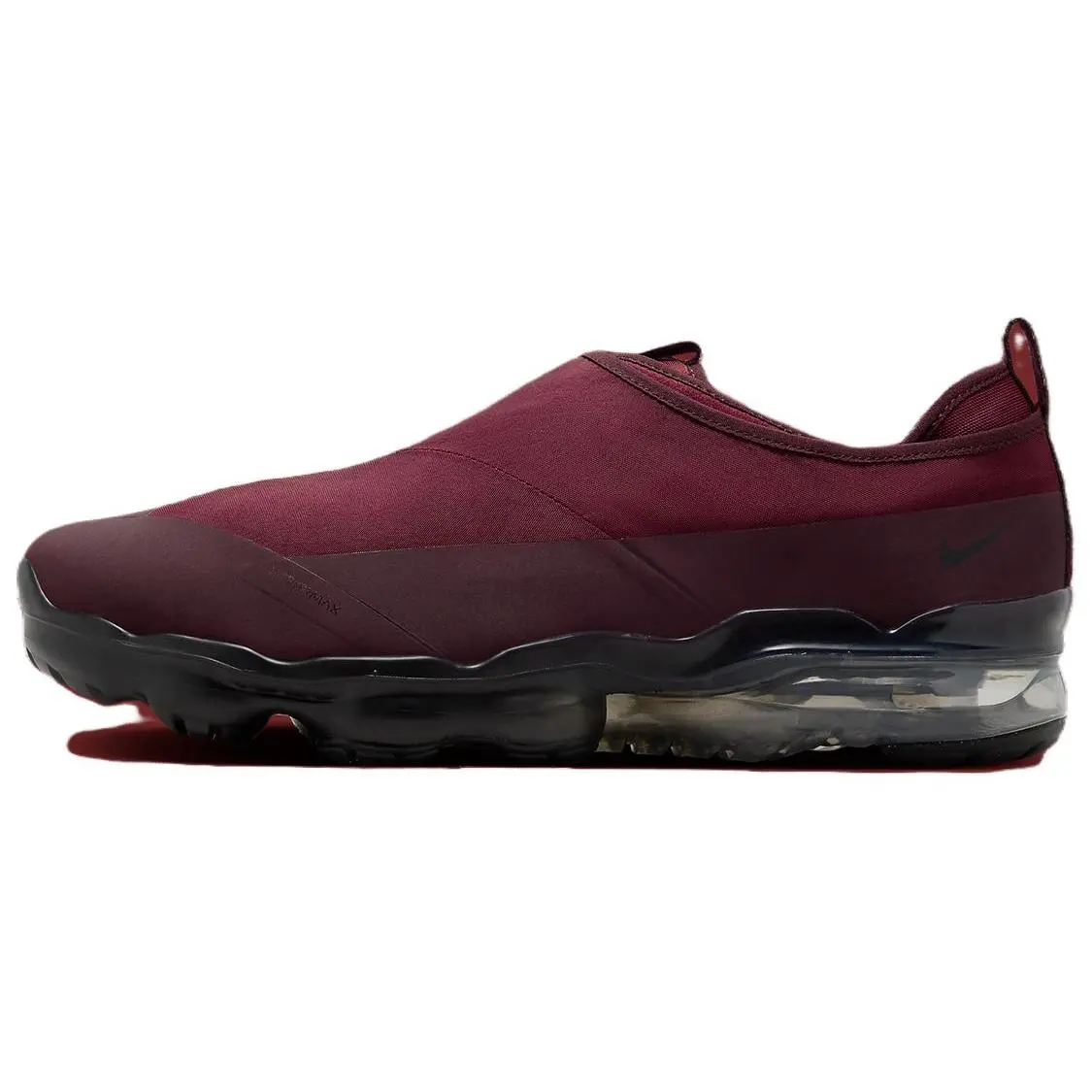 Nike Air VaporMax Moc Roam Men's Comfortable Casual Low-Top Lifestyle Sneakers in Red Verifiable, with credentials and supporting global authentication