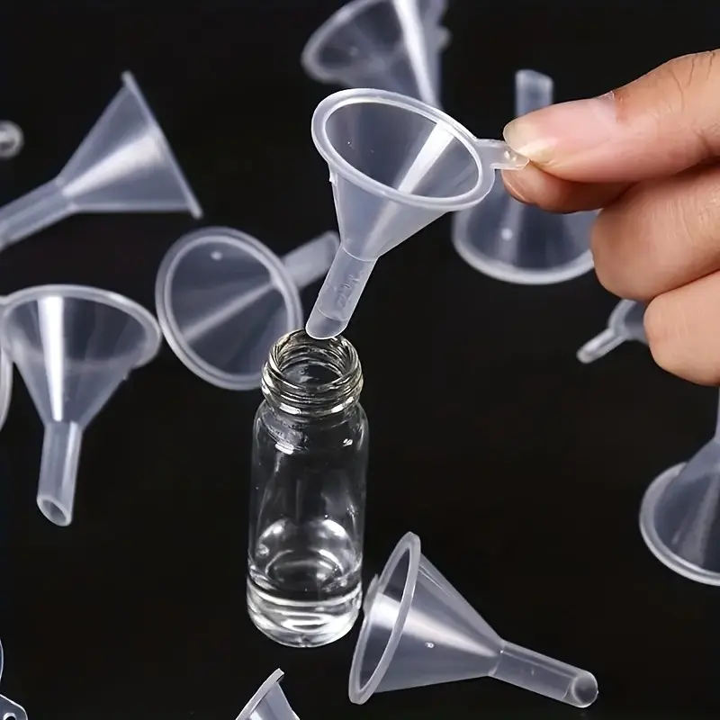 Five-Piece Plastic Funnel Set, Mini Liquid Funnel for Perfume, Essential Oil Filling, Small Transparent Funnel for Lab Chemicals & Craft Materials