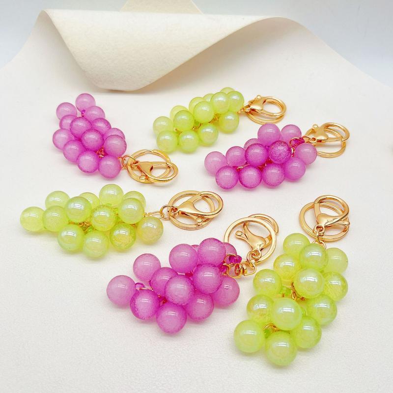 2PCS/3PCS/5PCS Grape Keychains, Creative Cute Bubble Jelly Grape Cluster Keychain Emulational Fruit Car Key Students' School Bag Pendant Gift