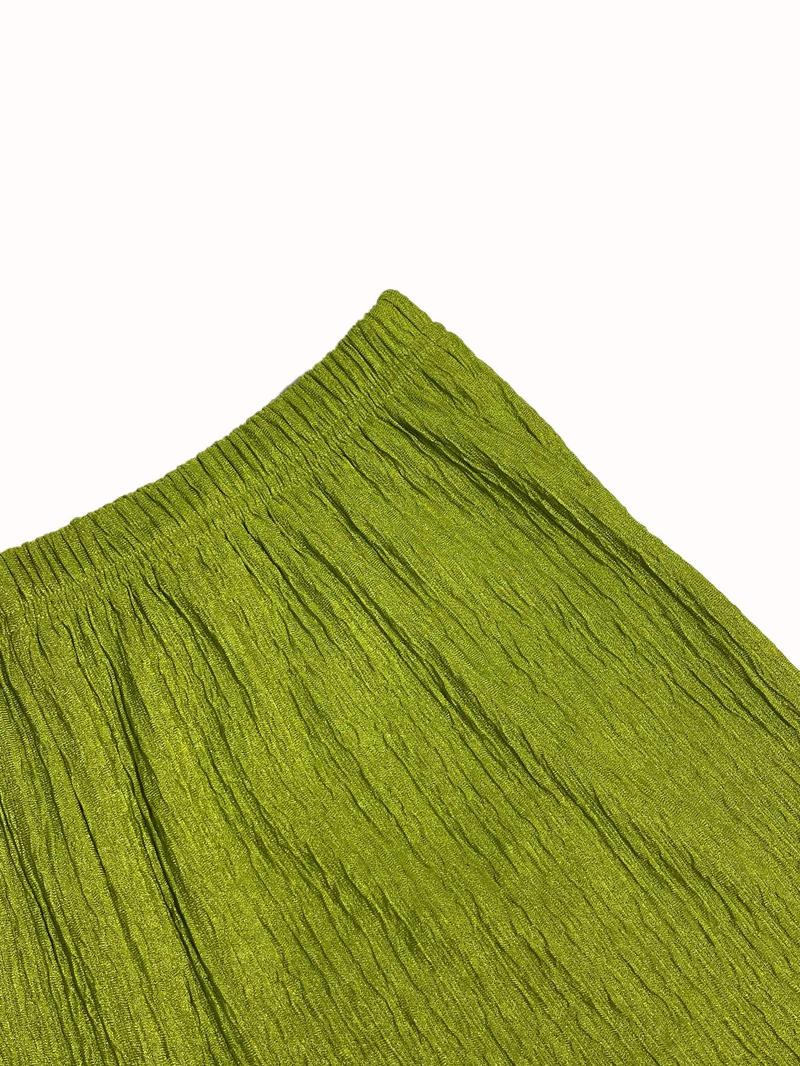 Women's Textured Fabric Twist Front Split Top and Shorts Set, Spaghetti Strap Two-Piece, Slim-Fit Casual Wear