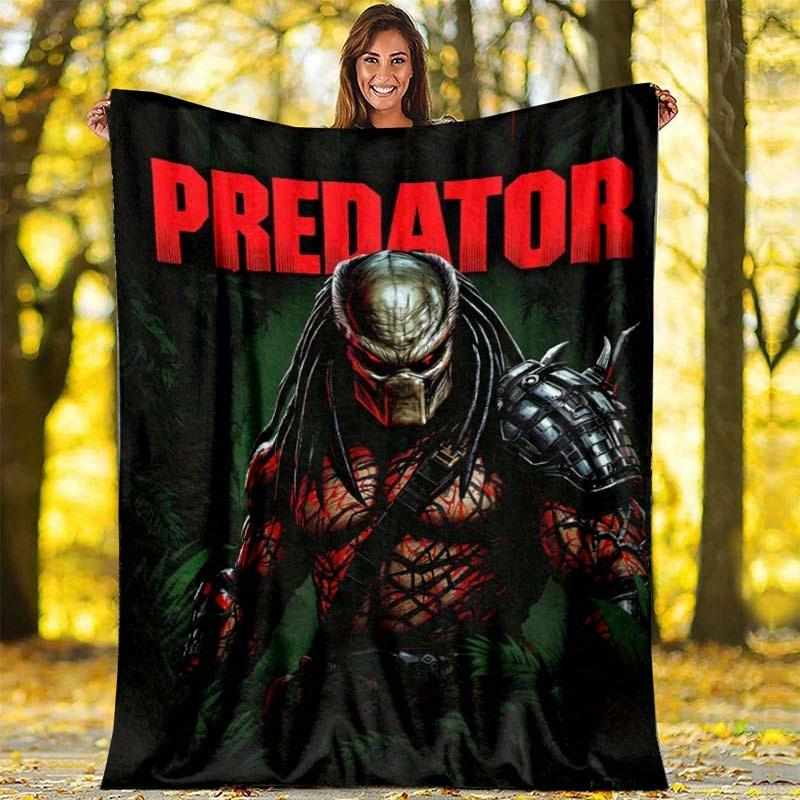 [Predator Flannel Blanket] Predator-Inspired Flannel Throw Blanket - Digital Print, Soft Polyester, All-Season Comfort for Home, Office, Travel, and Outdoor Use - Ideal Gift for Movie Fans-280GSM