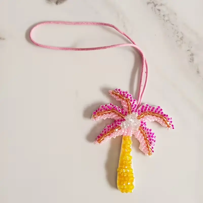 Handmade Beaded Palm Tree Keychain, Tropical Style Trunk Design, Bohemian Beach Party Gift, Durable Keychain for Travel