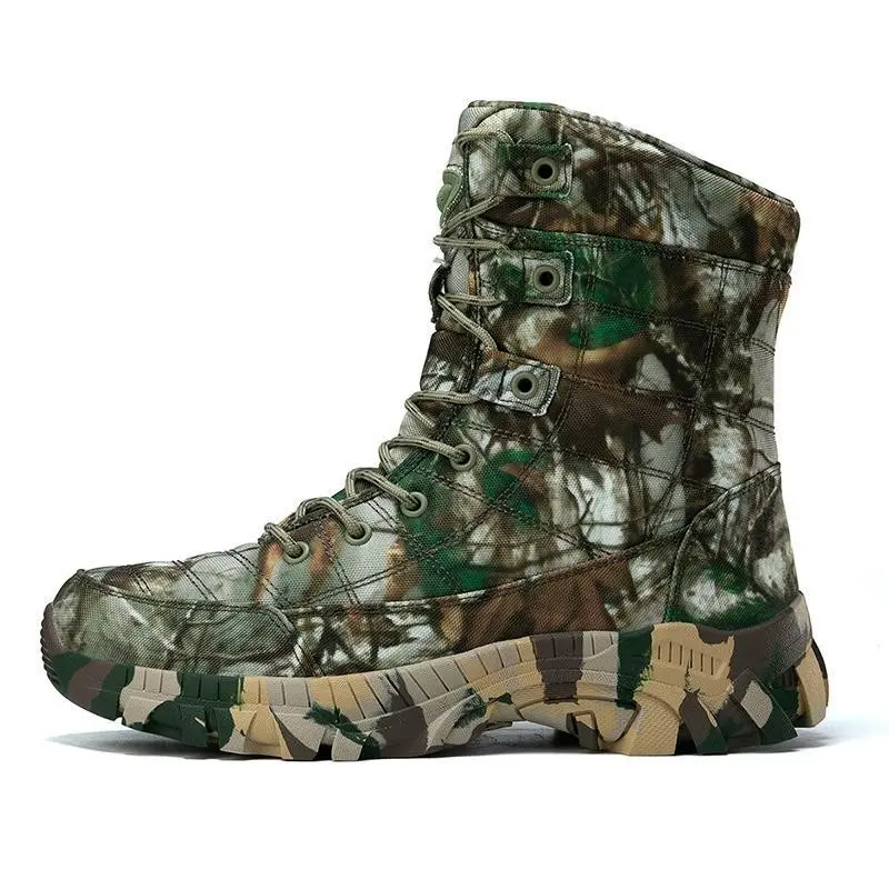 Men's high-top camouflage hiking boots, suitable for outdoor rock climbing and work, with lace-up design, made of camouflage Oxford fabric and rubber soles for anti-slip and wear resistance, suitable for all seasons.Trekking Shoes