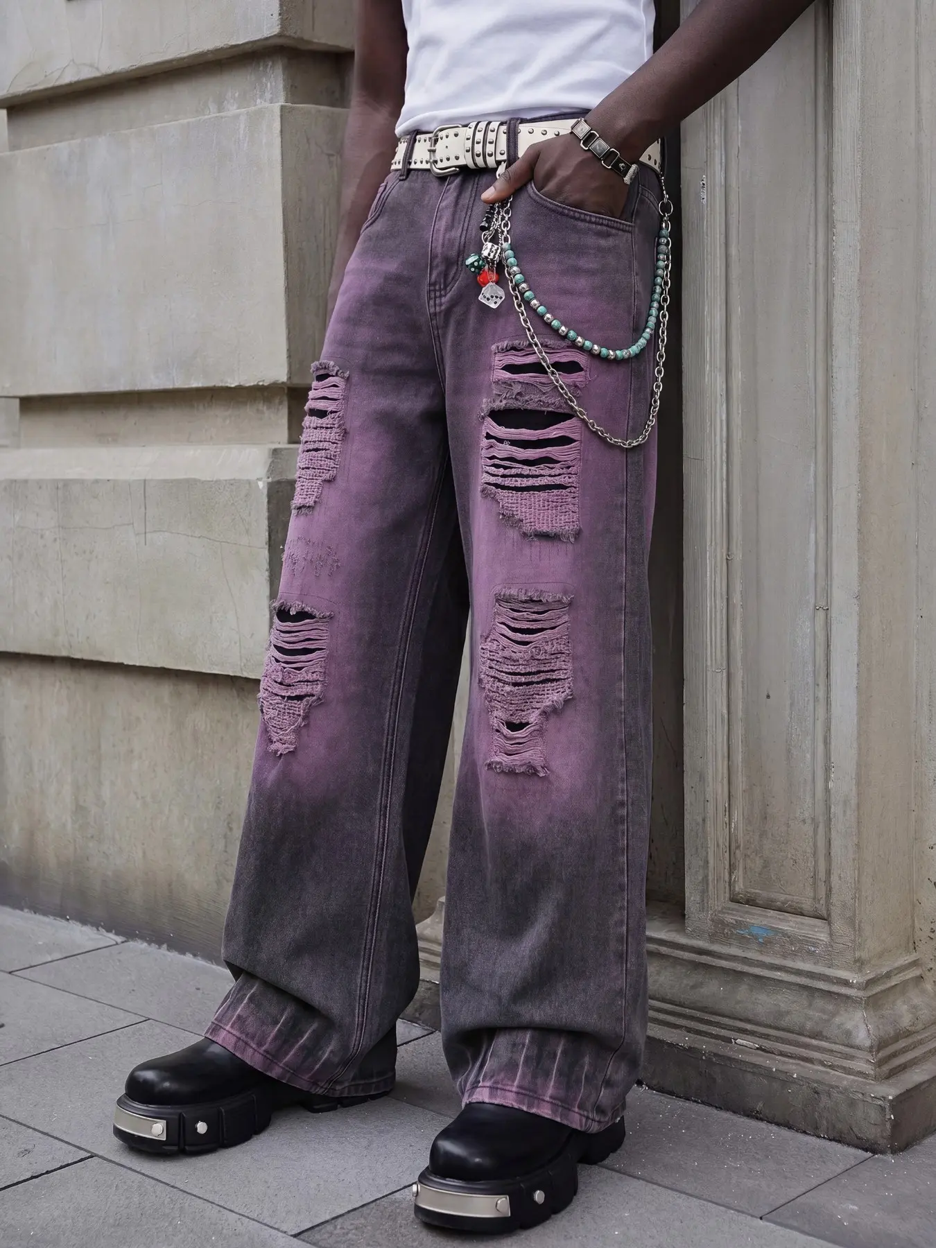 Men's American retro gradient purple-black color-block denim jeans, Denim Trousers, loose straight-leg large-area ripped design for breathability, trendy go-out essential pants.