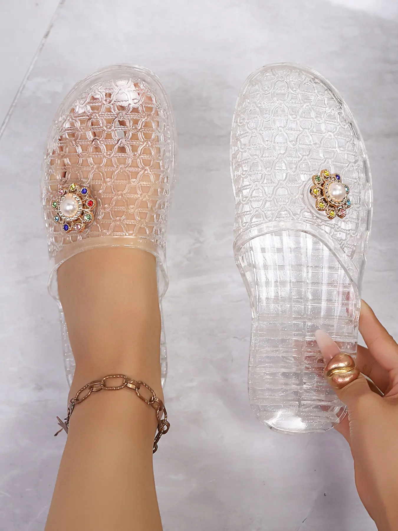 Women's Summer Transparent Crystal Slippers, Pearl Decor, Breathable Non-Slip, Thick Sole, Indoor Outdoor Use, Fashion PU Rubber Shoes