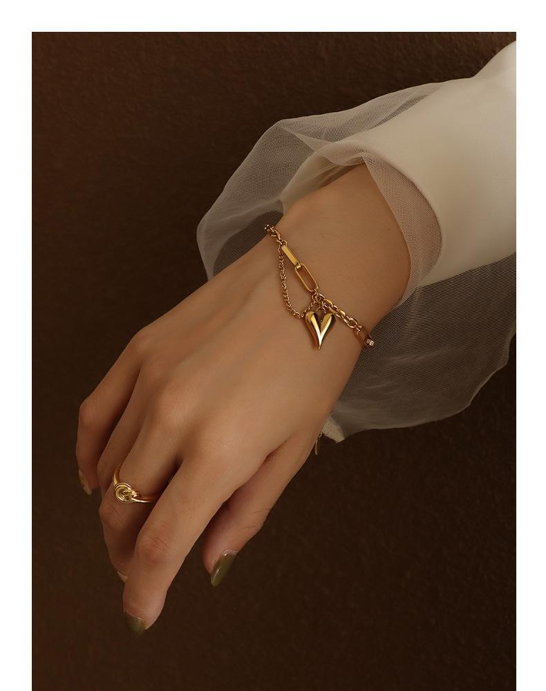 18K Gold Plated Stainless Steel Heart Necklace Bracelet Set, Dainty Gold Heart Pendant Jewelry for Women, Hypoallergenic Daily Wear Fashion Accessory for Office, Party, Gift