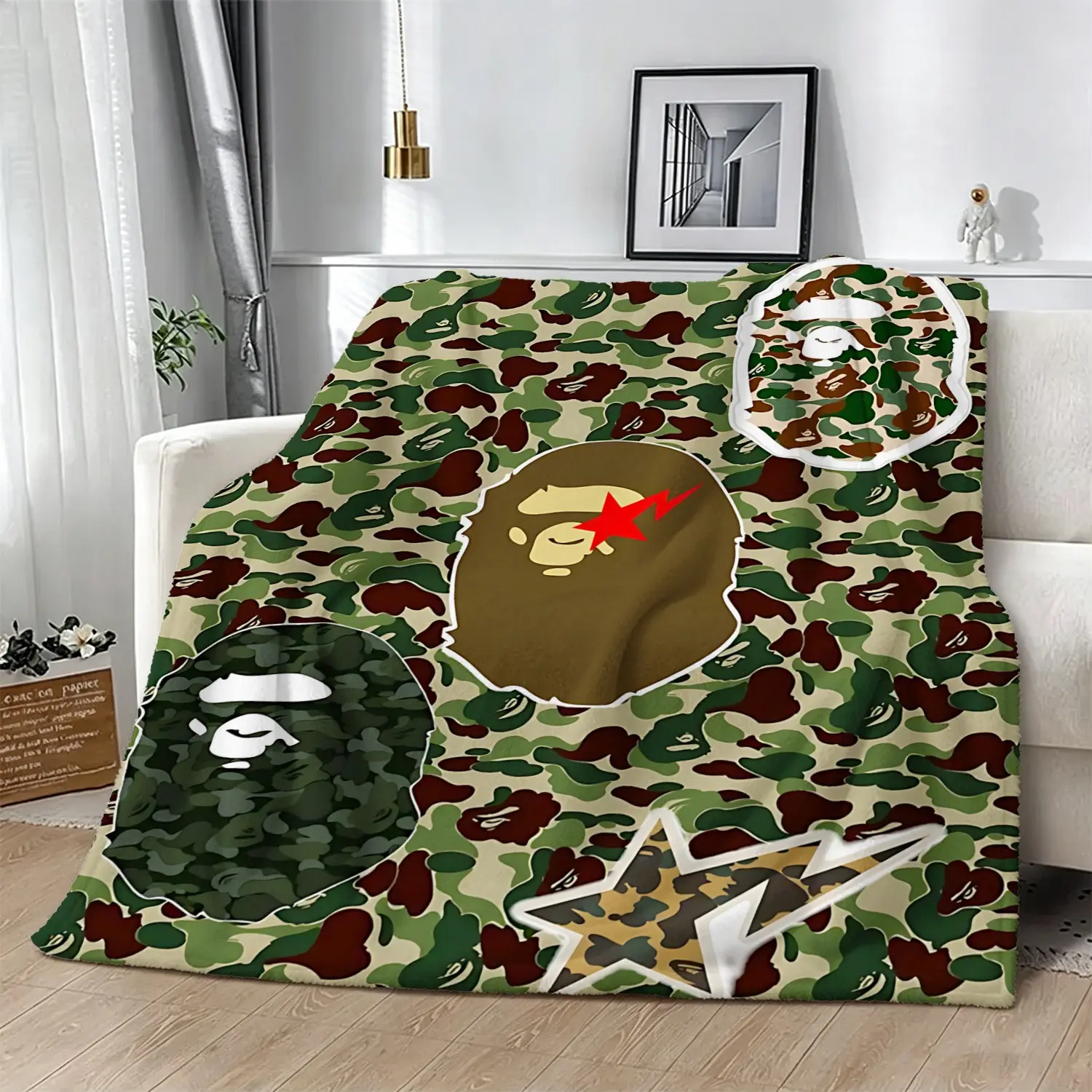 Camo Ape Head Pattern Throw Blanket, All Season Soft Warm Flannel Blanket, Ideal for Sofa Snuggling, Bedtime Lounging, Office Lunch Break Naps, Indoor Air Conditioning Use