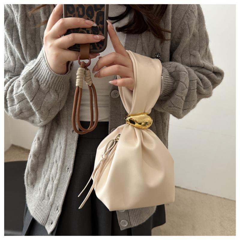 Retro Pleated Simple Niche Design Western Style Small Bag Women's Aesthetic Bucket