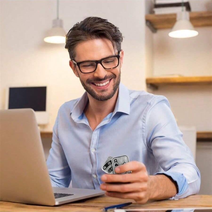 Metal Poker Push Card Fidget Slider, Stress Relief Fidgeting, Stress Relief Toys, Men's EDC Toys, Fidget Toys, Touch Coins, Desk Toys Gifts for Boyfriends and Fathers