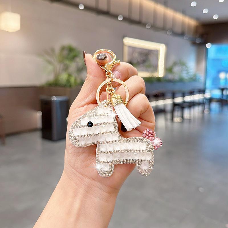 Bling Bling Pony Keychain with Tassel, Creative Rhinestone Horse Car Key Ring, Fashion Cute Cartoon Bag Charm Accessory