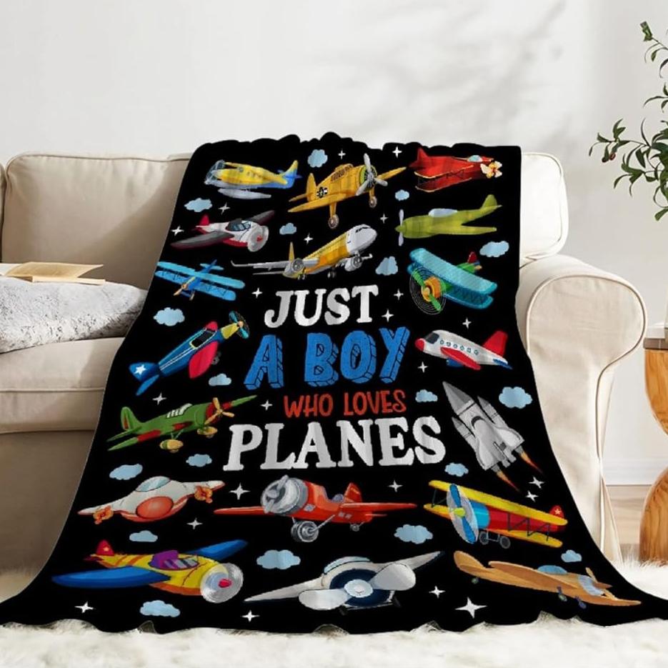 1pc Airplane Slogan Print Aviation Flight Blanket - A gift from a boy who loves airplanes. A soft, comfortable, lightweight flannel blanket perfect for sofa beds, travel, and naps. Suitable for both boys and girls who love airplanes.
