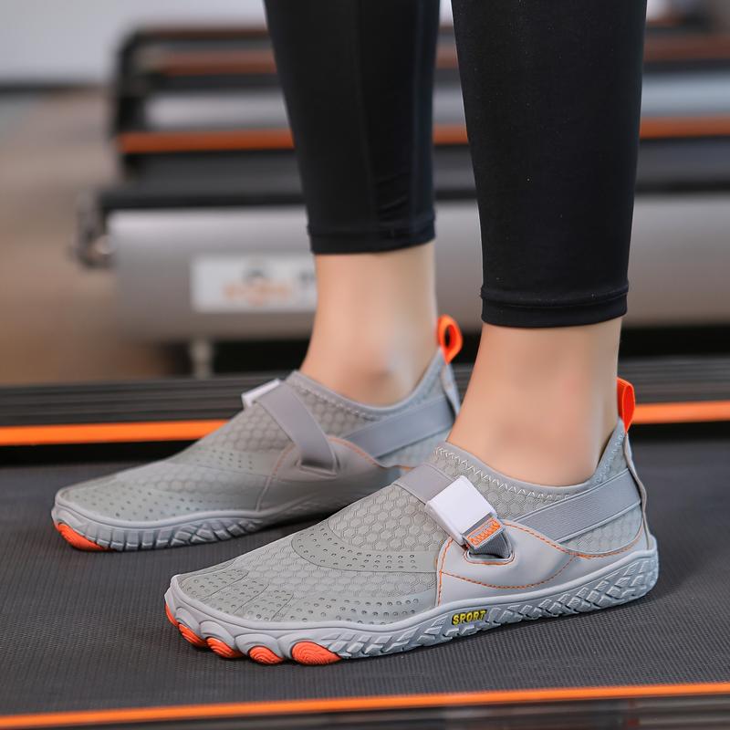 Men's river trekking shoes, wading shoes, beach shoes, reef non-slip men's quick-drying barefoot hiking shoes, swimming shoes, swimming water shoes, snorkeling shoes, suitable for beach vacations, camping, beach parties, five-finger men's shoes, soft, gym