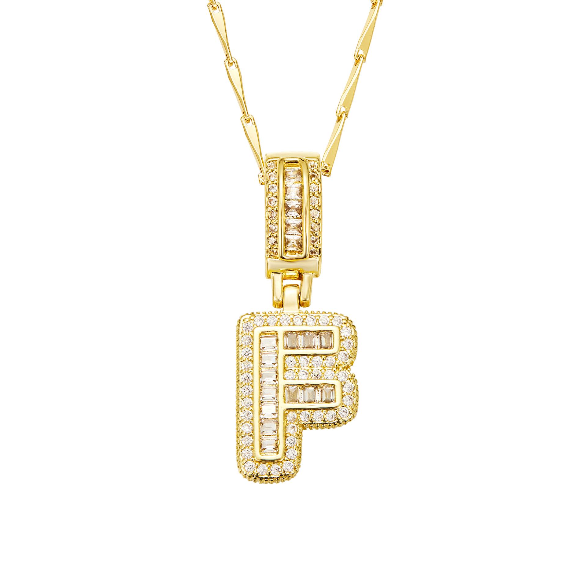 Crystal letter pendant necklace, inlaid with zirconia and plated with real gold, round 26 English letter collarbone chain ZM2Z.The classic letter necklace is timeless and suitable as a birthday gift for friends or couples