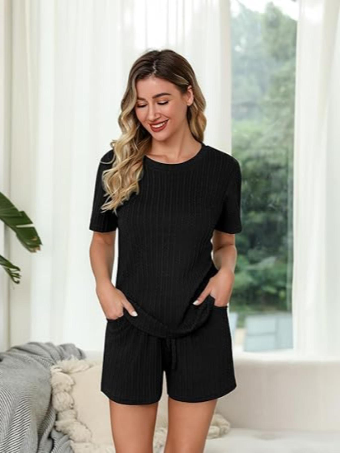 Couple's Solid Short Sleeve Tee & Shorts Pyjama Set, Casual Comfy Round Neck T-shirt & Shorts PJ Set, Couple's Sleepwear for All Seasons Loungewear