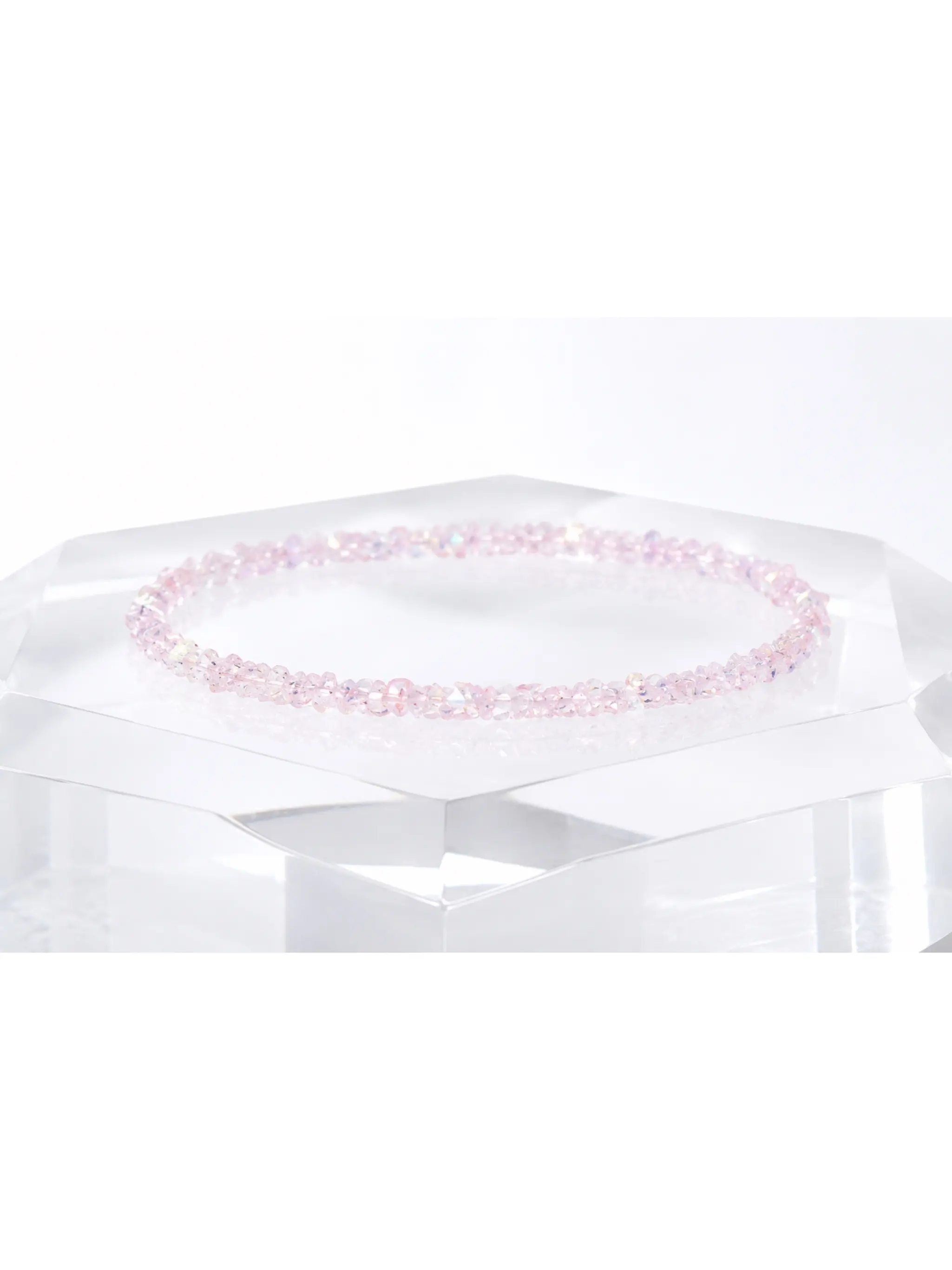 Alloy Rainbow Crystal Gemstone Bracelet, Lightweight Luxury Fashion Accessory, Versatile and Stylish Jewelry for All Occasions