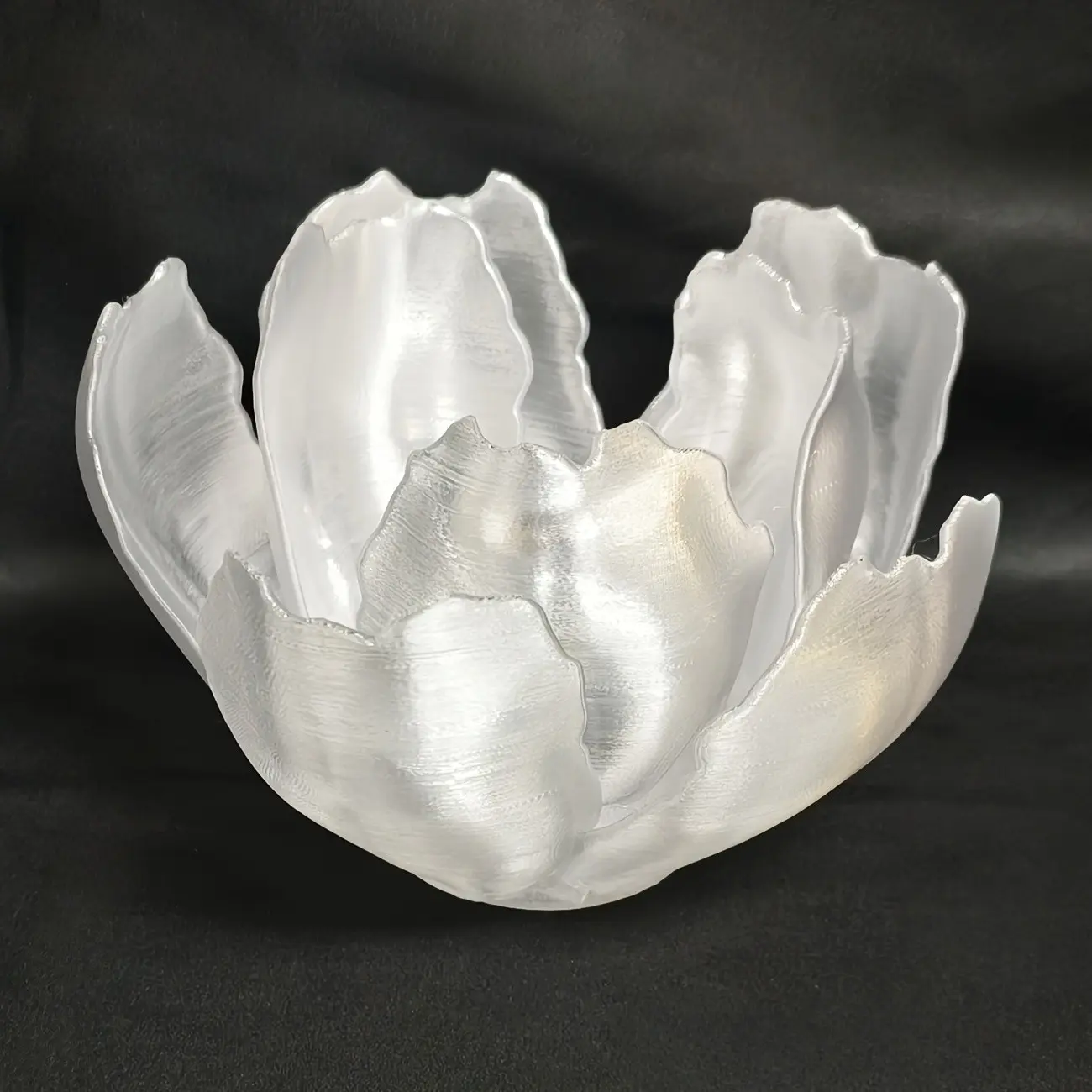 1pc Vintage 3D-Printed White Petal Lampshade, Floral Lampshade, Stylish Home Art Decorative Lampshade, Replacement Wall Lampshade, Ceiling Light Shade, Pendant Light, Table Lampshade, Ceiling Fan Shade, Suitable for Living Room, Bedroom, Hallway