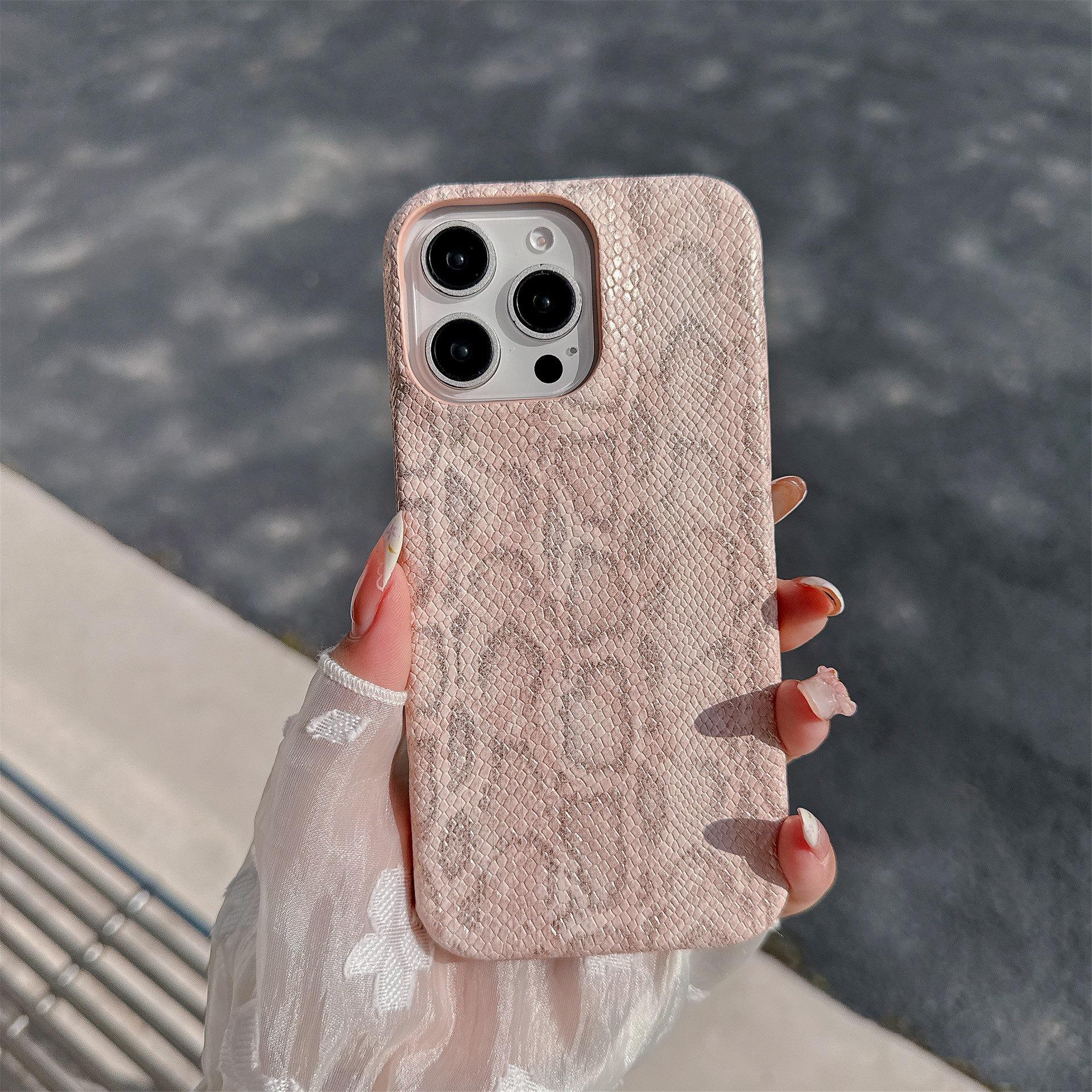 Luxury python skin pattern half-cover case with a high-end feel for iPhone 17 Pro Max/for 16