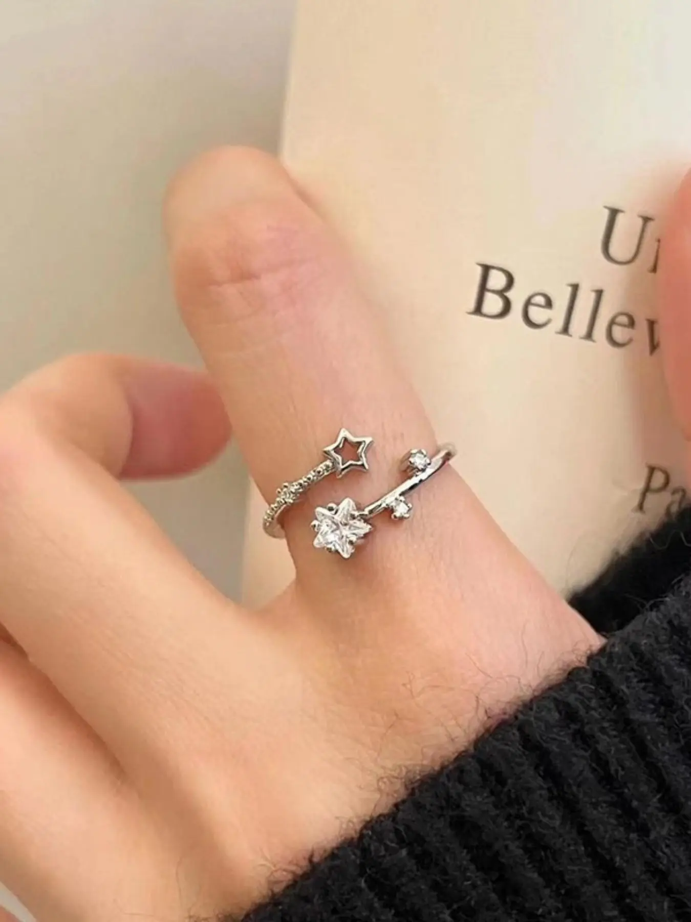 Adjustable Open Ring for Women, Luxury Korean Style Zircon Star Design, Casual Plain Pattern, All Seasons Jewelry