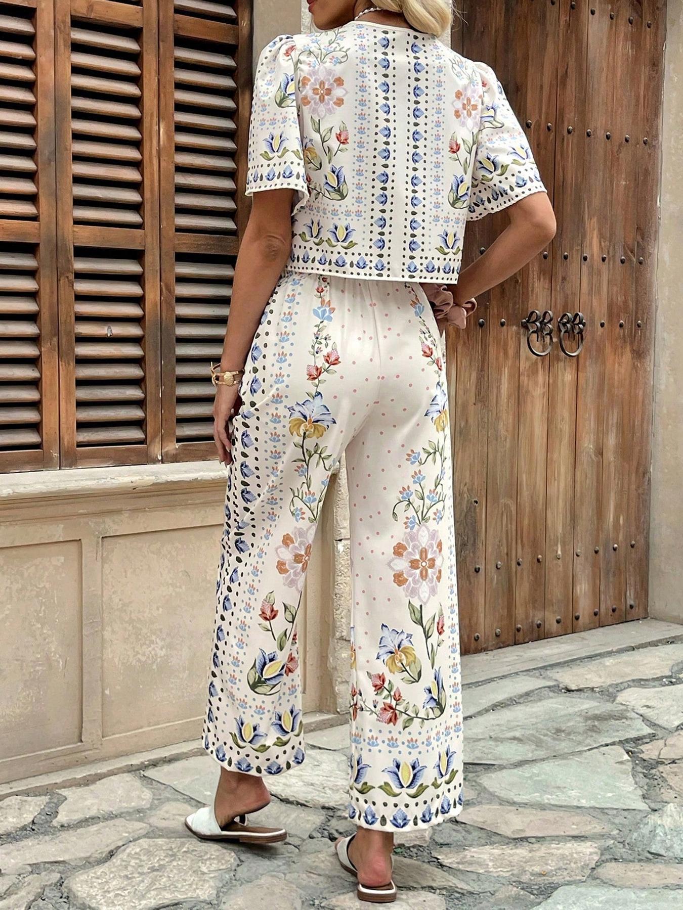 Two-piece Set Women's Floral Print Tie Front Crop Top & Wide Leg Pants, Boho Bohemian Casual Top & Trousers for Beach Vacation Holiday, Ladies Clothes for Summer, Womenswear, Matching Clothing Set, Casual Outfits Women, Casual Lounge Set