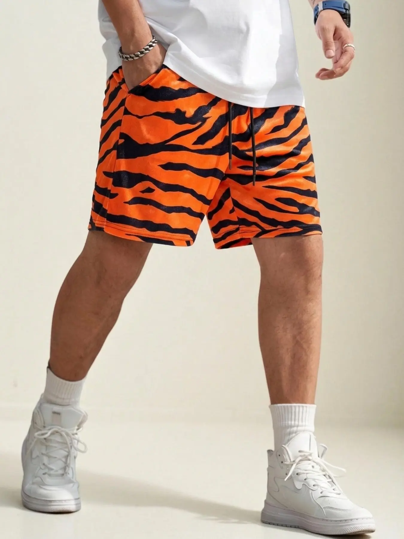 Tiger Print Men's Shorts, Y2K Streetwear with Adjustable Drawstring, Bold Animal Print, Summer Casual, Beach Pool Party, Fitness, Surfing