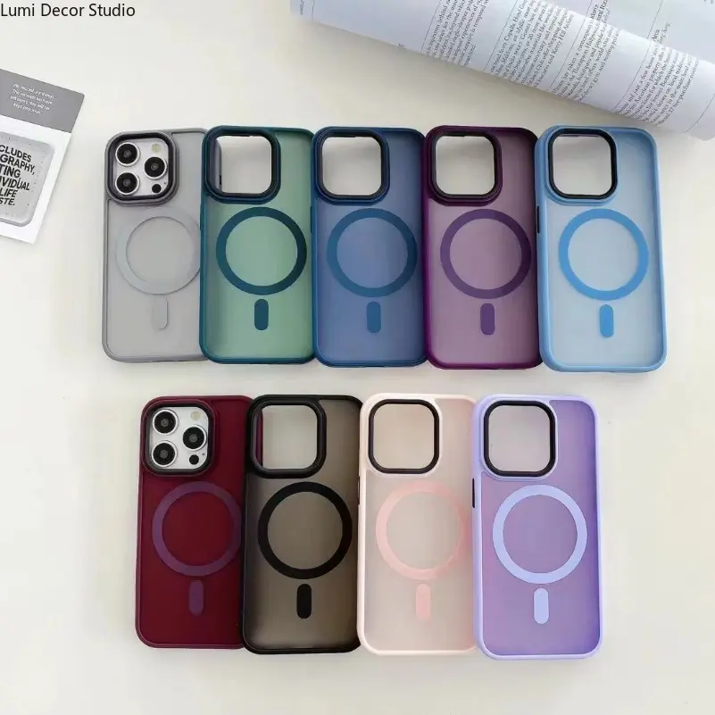 Soft color magnetic case iPhone16Pro skin-sensitive mobile phone case is suitable for Apple 14 matte magsafe protective case 13.