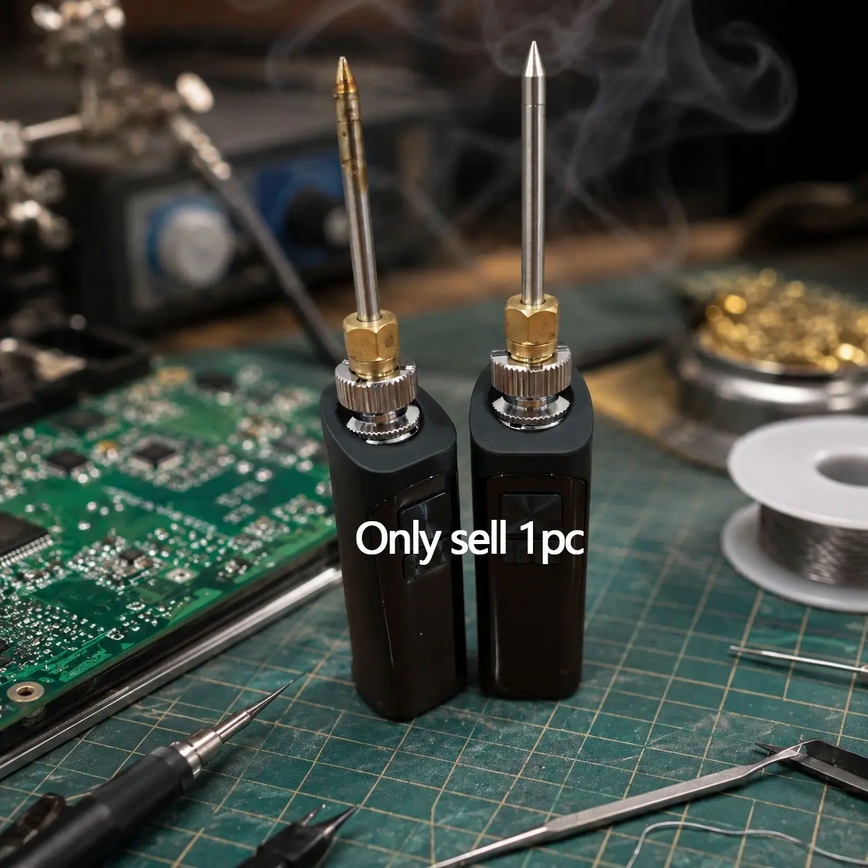 1pc, Compact USB Welding Accessory Portable soldering kit with display, rechargeable Essential Tool for Professional Welders, Durable Design for Reliable Performance