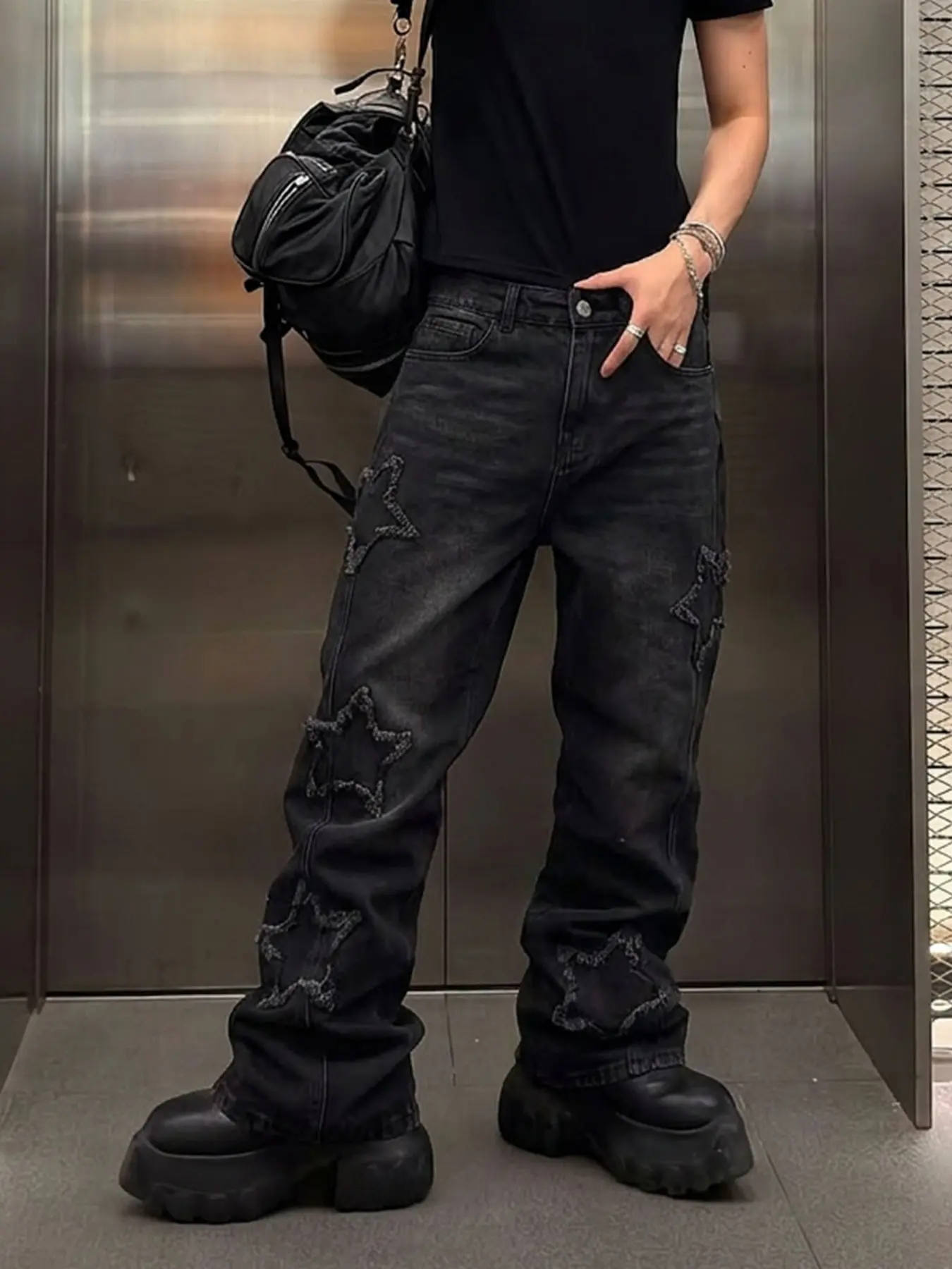 Y2K Retro Star Patch Denim Jeans, Unisex Washed Bell Bottoms Relaxed Fit, Casual High Street Fashion, All-Season Versatile Long Pants