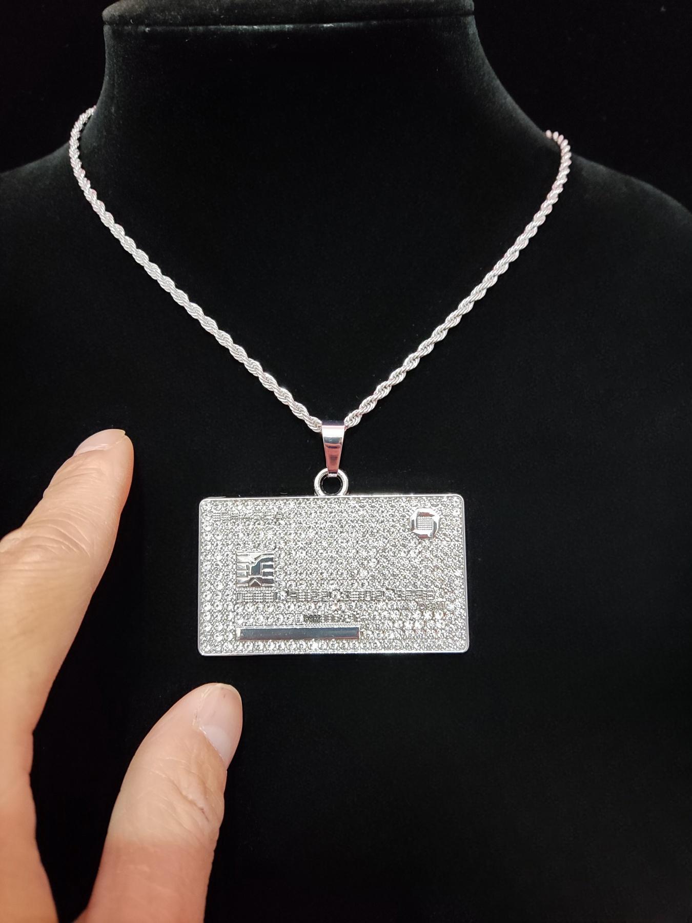 Fashion Creative Bankcard Shaped Pendant Necklace for Men & Women, Stainless Steel Twist Chain Necklace for Party, Daily Clothing Decor, Trendy Exquisite Jewelry for Birthday Gift, Statement Necklace, Cuban Link Necklace