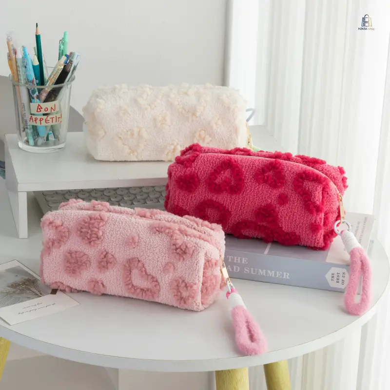 Heart Pattern Large-Capacity Multi-Use Pouch - Fashion Accessory Organizer, Portable Pencil Case & Makeup Bag for Students (School & Daily Use)