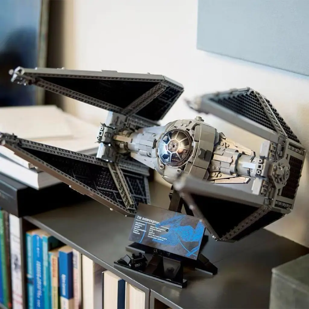 New 1931 Pieces Tie Interceptor Space Ship Building Blocks Toy, Adult and Child Puzzle Gift, Birthday Present for Boys and Girls
