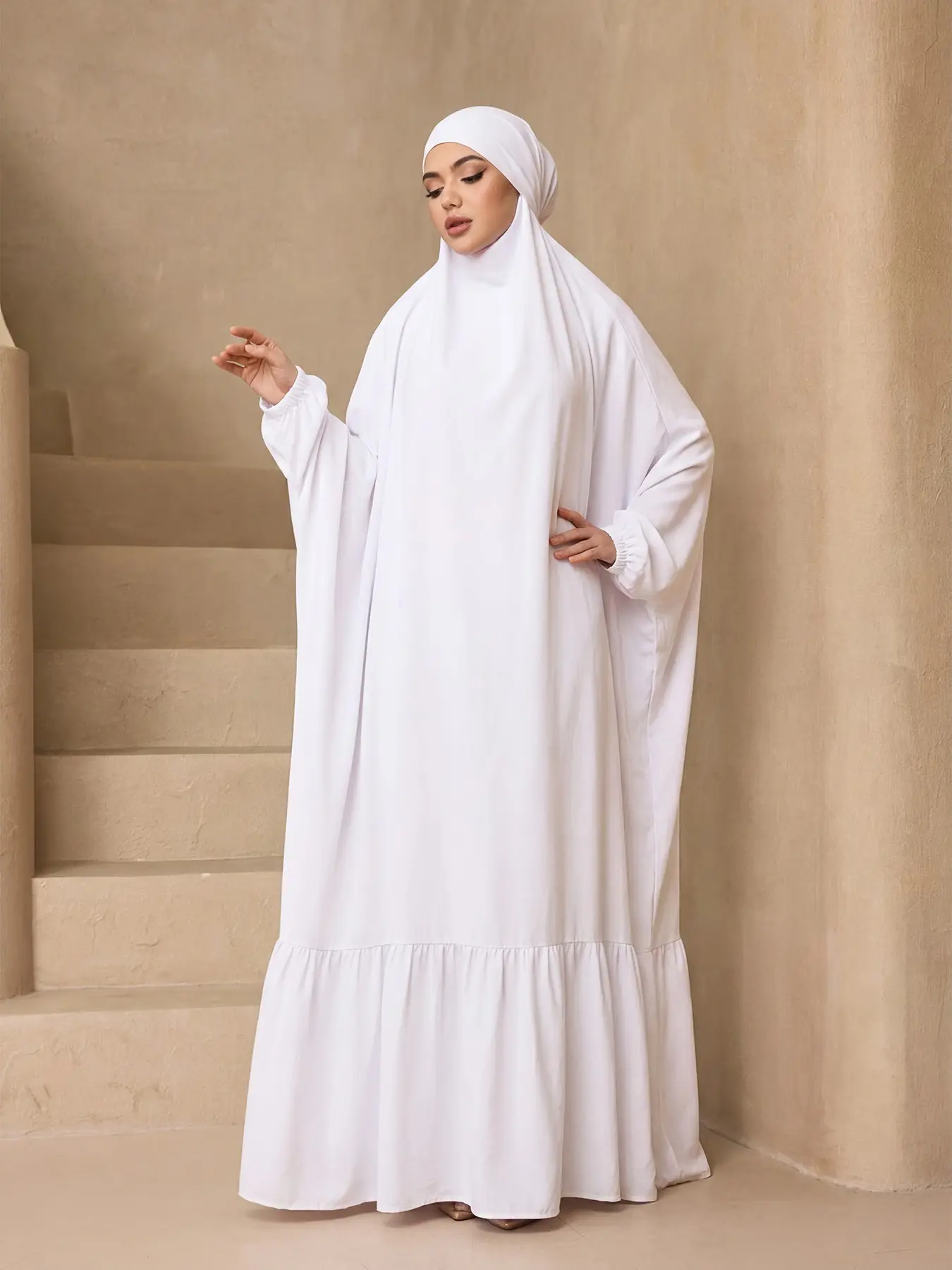 Fashionable Women's Solid Long Dress Shawl, Modest Fashionable, Loose Fit Conceals Fat, Versatile for Beach, Commute, Dates, Perfect Styling