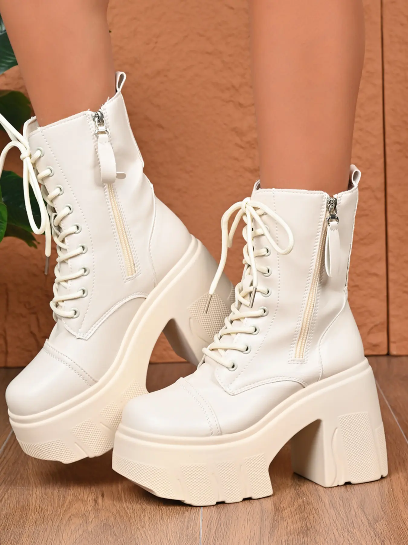 Sweet Cool Punk Style Women's Chunky Heel High-Top Work Boots, Toothed Thick Sole Waterproof Platform Side Zipper Height-Increasing Boots