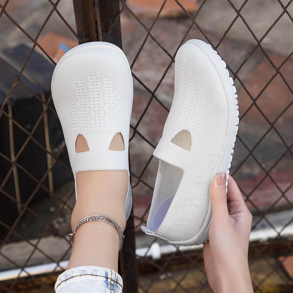 Women's Slipon Barefoot Flats Casual Shoes Fashion Comfortable Breathable Footwear Loafers with Rubber Sole Minimalist Walking Wide Toe Box Sneakers Lightweight All-Season  Girl SpringStatements