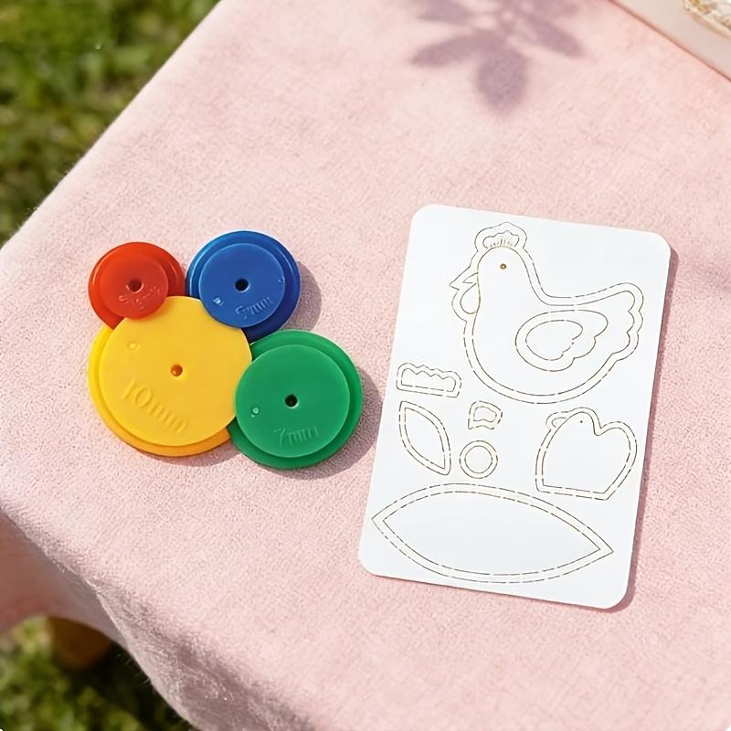 Chicken-themed Patchwork Sewing Template (with 4 tracing tools and hen family motifs) - a colorful handmade guide for quilting, handcrafting, Easter crafts, compatible with sewing machines and hand sewing