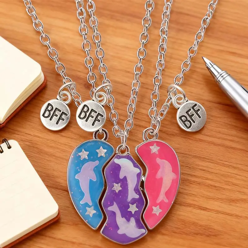 Split Magnetic Heart Matching Necklace Set For Best Friends, Attractable Magnet Design Dainty All-Match Clavicle Jewelry, Meaningful Daily Gift Accessory For BFF Magnetic Heart Necklace Best Friend Jewelry Matching Necklace Set Heart Clavicle Chain